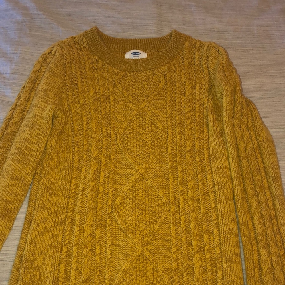 Girls sweater